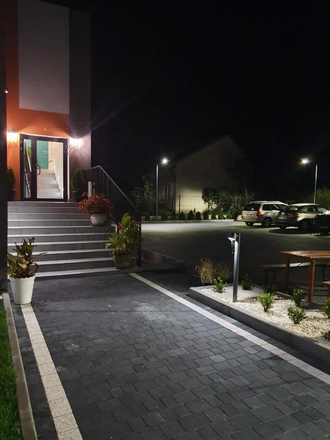 Villa 17 Noclegi ปวอตสก์ ภายนอก รูปภาพ